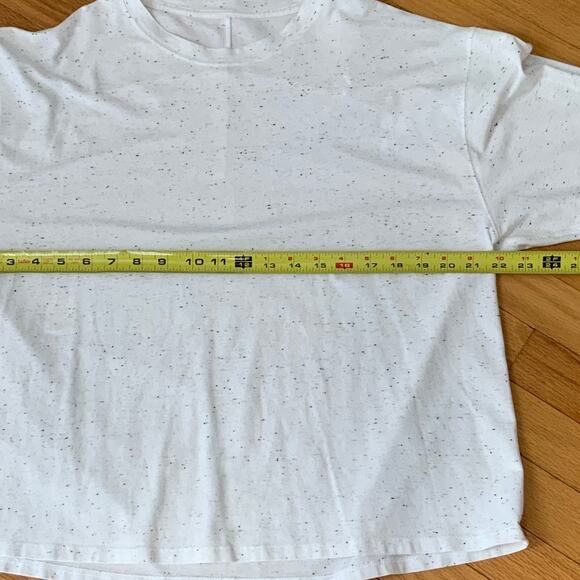 Lululemon Oversized shirt size M/L - Picture 4 of 5